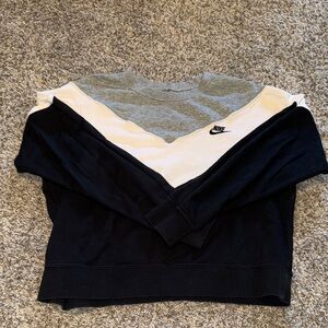 Nike Tri-Tone Crewneck Sweatshirt